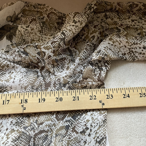 Fig And Flower Shirt Women Large Beige Brown Animal Floral Print Sheer Whimsey - Picture 7 of 11